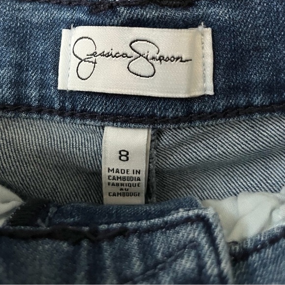Jessica Simpson Classic Blue Jean Shorts Size 8 - Picture 3 of 4